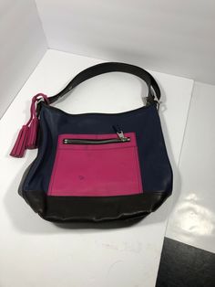 COACH leather shoulder bag 19995 · G1294 shoulder bag 93 (. Condition is "Pre-owned". no visible wear one small blue mark on pink front in pictures Shipped with USPS Priority Mail. Coach Leather, Priority Mail, Leather Shoulder Bag, Gym Bag, Shoulder Bag, Navy, Leather, Pink, How To Wear