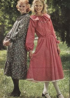 70s Woman Fashion, Laura Ashley 1970s, 1977 Fashion, Seventeen Magazine Fashion, Just Seventeen, 1950s Fashion Dresses, Robes D'occasion, Seventies Fashion