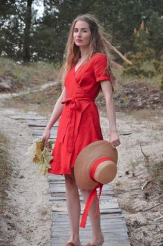 Long linen dress, summer casual linen dress, red linen dress, red kimono dress, linen woman outfit Midi Linen Dress, Dress Summer Casual, Red Linen Dress, Linen Outfit, Red Wrap Dress, Linen Dress Summer, Red Kimono, Woman Outfit, Long Linen Dress