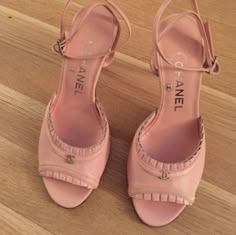 Stile Blair Waldorf, Aesthetic Shoes, Shoe Inspo, Swag Shoes, Pink Shoes, Pretty Shoes