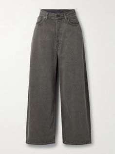 Acne Studios' jeans will look cool however you style them, thanks to their effortless, slouchy shape. Cut from denim in a faded anthracite hue, they sit high on the waist and have ultra wide legs. Wear yours with an oversized T-shirt and sneakers. Leg Acne, Jeans Png, Korean Life, Acne Studios Jeans, High Rise Wide Leg Jeans, Acne Shop, Gray Jeans, Ultra Wide, Stylish Pants