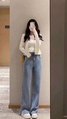 #fashion #outfits Korean Style Outfits, Outfit Korean Style, Korean Outfit Street Styles, Korean Casual Outfits, Casual Day Outfits, Lily Rose Depp, Korean Girl Fashion, Easy Trendy Outfits, Mode Inspo