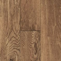 an image of wood flooring that looks like it has been cleaned and is brown