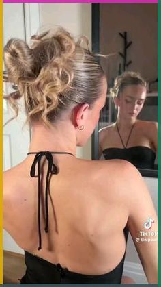 HAIRSTYLE TUTORIAL Bunny Hairstyle, 90s Model Hair, 90s Ponytail, High Ponytail Hairstyles, Models 90s, Low Bun Hairstyles, 90s Model, Hairstyle Tutorial