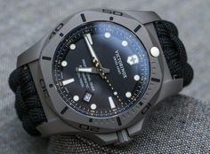 Victorinox Swiss Army Watches, Tactical Watch, Swiss Army Watches, Titanium Watches, Outfits Hombre, Victorinox Swiss Army, High End Watches