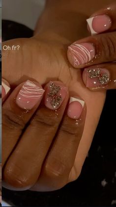 Hard Nails Short, Bling Short Acrylic Nails, Holiday Nails Short, Natural Acrylic Nails, Hard Nails, Work Nails, Dope Nail Designs, Short Square Acrylic Nails, Short Acrylic