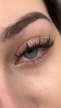 LashView Eyelashes on Instagram: "Beautiful Anime style Eyelash Extensions🩰 . Follow us @lashvieweyelash for more lash info👯 . 👉Click the link in my bio to shop 👈 . . . work beautiful by @pink_lashes_msk #eyelashes #lashes #lashextension #eyelashextensions #fullset #volumelashes #volumeextensions #lashtip #lashlove #lashesfordays #lashmap #russianvolumelashes #handmadefans #lashton #lashartist #lashview #lashviewlashes #lashviewbeauty #lashsupplies #lashextension #wispy #wispylashes #lashmap #wetmascara #wetlook #explore #explorepage" Chunky Wispy Lashes, Cat Eyes Eyelash Extensions, Lash Natural Extensions, Eyelashes Fox Eye, Natural Fox Lashes, Fox Lashes Extensions, Lashes Inspo Wispy, Fake Lashes Natural Look