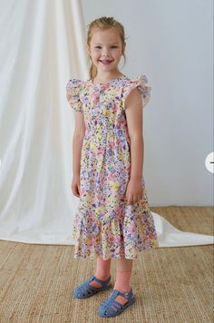 European Clothing Brands, European Outfit, Kids Fashion Trends, Ruffled Sleeves, Junior Bridesmaid, Long Scarf, Sustainable Fabrics, Unique Dresses