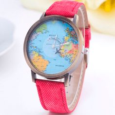 Endless vacation feeling with this watch with world map and airplane. Unisex watch with unique design and rotary aircraft. Timeless must-have. HIGHLIGHTS: Quartz movement Stainless steel Includes Battery Ready for use Map Watch, Happy Jewelry, Modern Accessories, Watch Lover, Unisex Watches, Watches Unique, Casual Watches, Watch Movement, Globe Trotter