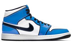 Nike Air Jordan 1 Mid 'Signal Blue' Jordan Brand‘s Air Jordan 1 release slate is quite diverse for 2021. Leather at the toe box, midfoot, and ankle forgo any glossy finish in favor of a smooth “White” composition, which allows the retro’s titular color to revel in the spotlight that much more. SKU: DD6834-402 Release Date: 5 Dec 2020 Color: Signal Blue/White/Black Dynamic Blue High-top Custom Sneakers, Modern Blue Sports Sneakers, Dynamic Blue High-top Sneakers, Dynamic Blue High-top Basketball Shoes, Modern Blue Custom Sneakers For Sports, Modern Blue High-top Sneakers For Sports, Dynamic Blue Basketball Shoes With Boost Midsole, Modern Blue Basketball Shoes With Round Toe, Blue High-top Custom Sneakers With Fade-resistant