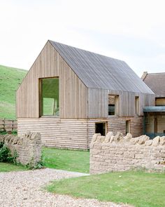 bindloss dawes renovates old school house in english countryside England Houses, Beacon House, Farrow & Ball, Modern Flooring, Old School House, Somerset House, John Pawson, Norman Foster, Modern Addition