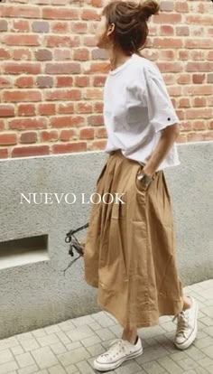 Long Skirt Summer, Japanese Outfits, Ladies Dress Design, Minimal Fashion, Japanese Fashion