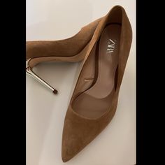 Suede Stiletto Pumps Size 35 In Excellent Condition. Never Worn Out. No Tags. Zara Heels With Sculpted Heel For Work, Summer Suede Court Shoes For Formal Occasions, Zara Heels For Workwear, Summer Formal Suede Court Shoes, Zara Heels For Work, Zara Elegant High Heels, Zara Fitted Heels For Formal Occasions, Elegant Suede Court Shoes For Party, Zara Fitted Formal Heels