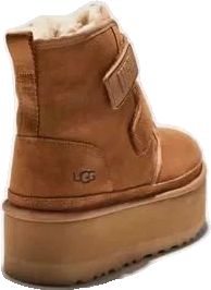 Casual Platform Boots With Buckle Closure, Ugg Neumel Platform Boots Outfit, Casual Leather Platform Boots With Buckle, Casual Leather Platform Boots With Buckle Closure, Platform Neumel Uggs, Neumel Platform Ugg Boot, Uggs Neumel, Ugg Boot Neumel, Ugg Shoes Women