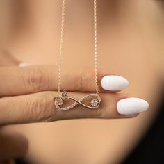 Elegant Rose Gold Infinity Necklace, Rose Gold Infinity Jewelry With Diamond Accents, Trendy Watches Women, Hospital Snapchat, Gold Infinity Necklace, Solitaire Diamond Necklace, Simple Necklace Designs, Infinity Necklace Gold, Simple Gold Earrings