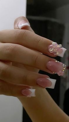 Mid Nail Length, Pink And White Medium Nails, Cute Acrylic Nail Designs With Initial, Short Square French Tip Nails With Flowers, Pink French Tip Nails Charms, Quince Nails Ideas, Nail Ideas 13 Yo, Short Square Acrylic Nails Charms, Cute Short Nail Inspo 2024