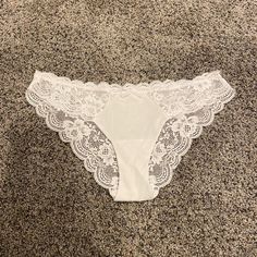 Prices Firm ! All Offers Declined! White Bra And Under Set, Dr Wardrobe, Cami Mendes, Victoria Secret Outfits, Cute Bras, Lingerie Outfits, Birthday List, Pretty Lingerie