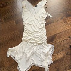 Nwt Sharangano White Dress Stretchy Material Size M Original Price 175$ Purchased At Saks On Sale For 104$ List Price 65$ White Coquette Dress, Unique White Dress, Poshmark Clothes, Lululemon Dress, White Coquette, 90s Slip Dress, Coquette Dress, Gray Lace Dress, Bodycon Tank Dress