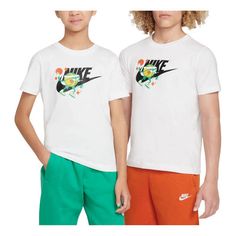 White Logo Print T-shirt For Sports Season, White Athleisure T-shirt With Logo Print, White Athleisure T-shirt For Sports Season, Sportswear T-shirt With Graphic Print For Light Sports, Nike Green Sports T-shirt, White Graphic Print T-shirt For Light Sports, White Short Sleeve Sportswear T-shirt, White T-shirt For Streetwear During Sports Season, White T-shirt For Streetwear And Sports Season