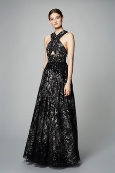 Marchesa Notte Pre-Fall 2017 Collection Photos - Vogue Georgina Chapman, Cross Neck, Black Cross, Nice Style, British Vogue, Marchesa, Marie Antoinette, Fashion 2017