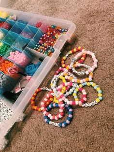 Crafts Easy, Summer Bracelets, Bracelet Ideas, Beaded Bracelets Diy