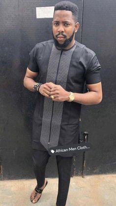 African Male Suits, African Men Clothing, African Wear For Men, Costume Africain, African Suit, Native Wears, Nigerian Men Fashion, African Wear Styles For Men, Latest African Men Fashion