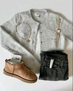 Style Inspo Winter, Winter Cardigan Outfit, Italy Outfits, Casual Preppy Outfits, Fits Clothes, Cute Outfits For School, Lazy Outfits