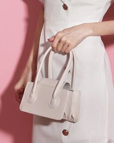 Minimalist Satchel Handbag Crossbody Bag Chic Beige Phone Bag For Shopping, Minimalist Beige Evening Bag, Spring Modern Shoulder Bag With Phone Pocket, Chic Top Handle Baguette Bag With Phone Pocket, Chic Top Handle Baguette Bag With Mobile Phone Holder, Chic Handheld Baguette Bag, Chic Shoulder Bag With Mobile Phone Pocket, Chic Handheld Phone Bag For On-the-go, Modern Rectangular Baguette Bag For Spring