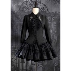 A gothic blouse that looks like an aristocratic lady from medieval Europe. Her collar has a cross sword embroidered on it, the back is laced, and the chest is decorated with a statement frill. She is a mysterious young lady with a gorgeous aura. 
 
 

 

 
 
 
 Size 
 
 XS size 
 
 Length: 63cm 
 Bust: 84cm 
 Waist: 72cm 
 Sleeve length: 62cm 
 
 S size 
 
 Length: 64cm 
 Bust: 88cm 
 Waist: 76cm 
 Sleeve length: 62cm 
 
 M size 
 
 Length: 65cm 
 Bust: 92cm 
 Waist: 80cm 
 Sleeve length: 62.5cm Fitted Gothic Tops, Gothic Black Top With Lace Collar, Gothic Long Sleeve Tops For Costume Party, Gothic Corset For Costume Party In Fall, Gothic Long Sleeve Top For Costume, Gothic Fitted Blouse For Costume, Fitted Gothic Blouse For Costume, Gothic Style Tops With Lace Collar For Party, Gothic Party Tops With Lace Collar