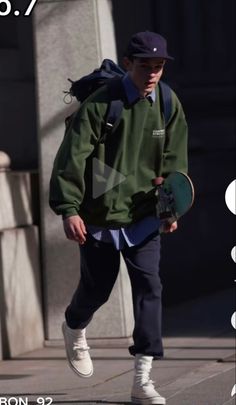 Vans Original Outfit, Skate Street Style, Piti Uomo 2022, Dickies Jumpsuit Outfit Men, Casual Outfit Man, Man Fashion Suit, City Boy Outfits, City Boy Style, Skater Fashion