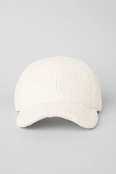 New sherpa obsession! Top off your cozy season looks with the Micro Sherpa Off Duty Cap – Alo’s limited edition take on the classic dad hat. This street must-have features a 3D embroidered logo, ultra-comfy fit and feel and a Velcro back strap that makes this fit for everybody. Adjustable Winter Baseball Cap For Everyday Use, Winter Everyday Baseball Cap, One Size, Winter Everyday Baseball Cap One Size Fits Most, Everyday Winter Baseball Cap, White Winter Baseball Cap With Curved Brim, White Curved Brim Baseball Cap For Winter, Winter Hat With Curved Bill, One Size Fits Most, Winter Baseball Cap With Curved Bill, One Size, Winter Hats With Curved Bill, One Size