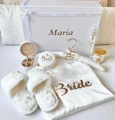 the bride gift set is on display next to its box and other personalized items