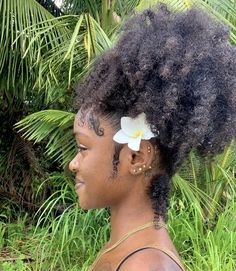 4b Natural Hair, Quick Natural Hair Styles, Pelo Afro, Protective Hairstyles Braids, Natural Hair Beauty, Natural Curls Hairstyles, Hairdos For Curly Hair, Natural Hair Styles Easy, Natural Hair Inspiration