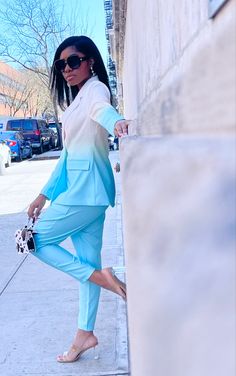 Blazer blue pants set Ombre Pants, Day To Night, To Night, Blue Ombre, Blue Pants, The Boss, Peplum Dress, Pants Set, Fitness Models