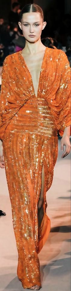 Zuhair Murad Orange, Murad Zuhair, Zuhair Murad Couture, Fashion Draping, Resort 2023, Sparkle Dress, Zuhair Murad, Neutral Fashion, Couture Gowns