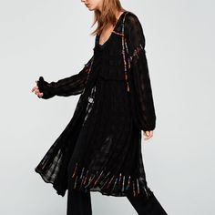 Love Sheerness Of Material... Multi-Colored Fringes Gives Extra Interest Chic Black Festival Outerwear, Black Bohemian Summer Outerwear, Bohemian Black Summer Outerwear, Black Bohemian Long Sleeve Outerwear, Kimono With Fringe, Black Kimono, Zara Jackets, Zara Black, Kimonos