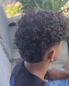 Curly Burst Fade Mohawk, Burst Fade Curly Hair Men, Burst Fade Mohawk Curly Hair, Burst Fade Mullet Curly Hair, Burst Fade Curly Hair, 3c Mullet, Burst Fade Mullet, Afro Hair Dye, Christian Desktop Wallpaper Aesthetic