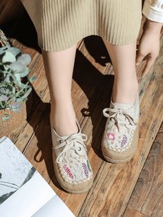 The perfect blend of style and comfort. These shoes are designed to elevate your casual looks with their unique and eye-catching design. Crafted with premium quality linen, our Embroidered Linen Sneakers are designed to be soft, breathable and comfortable. The intricate floral embroidery on the upper adds a touch of elegance and sophistication to the classic design, making them a stylish addition to any wardrobe. 0.98" heel Lace-up closure Canvas linen upper Textile lining Natural straw mat brea Cactus Rose, Espadrille Sneakers, Be Soft, Embroidered Linen, Casual Lace, Daily Dress, Dress Jewelry, Rose Garden, Up Shoes