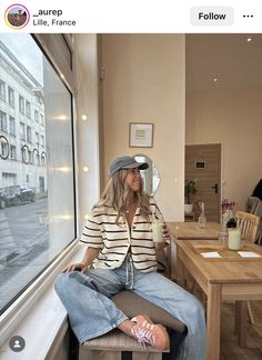 Simple Street Style, Classy Street Style, Cap Outfit, Date Outfit Summer, Summer Style Casual, Gaming Clothes, Mom Outfits, Spring Summer Outfits, Outfits Casuales