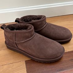 Women’s Size 7. Color: Burnt Cedar. Lightly Worn Ugg Mini Ii, Ugg Mini, Ugg Shoes, Womens Uggs, Outfit Inspirations, Women Shoes, Boots, Women Shopping, Color