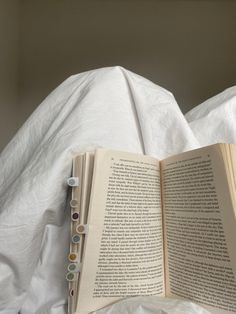 Books aesthetic minimal morning routine booktok frankenstein halloween reading list Reading Frankenstein, Bookstagram Inspiration, Currently Reading, Books Aesthetic, Book Study, Classic Books, I Love Books, Frankenstein, Book Aesthetic