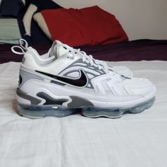 Very Lightly Used No Creases In Excellent Shape. Shoes Nike Air, Air Vapormax, Nike Air Vapormax, Shoes Nike, Men's Nike, Black Nikes, Nike Men, Nike Shoes, Black Color