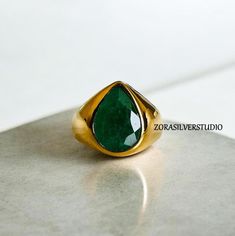 Handcrafted beautiful 925 solid silver ring ** NOTE :- Since we use natural gemstones , stone color may be different. all gemstones cant be same. ** => Ring Size -  Select ring size from drop down list => Gemstone Type - Natural Emerald (color enhanced) => Gemstone Size - 12 mm x 15 mm => Metal Type - Select metal from drop down list Available in :- ✪ Copper ✪ 925 Solid sterling silver ✪ 22k rose gold filled  ✪ 22k gold vermeil ~ Feel free to ask me about custom made designs. ❏ Important informa Natural Emerald Rings, Ring Birthstone, Ring Mens, Ring Emerald, Emerald Color, Mens Ring, Women Ring, Ring Women, Emerald Gemstone