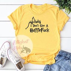 Hufflepuff Shirt, Potter Family, Hot Topic Clothes, Harry Potter House, Hufflepuff Pride, Universal Shirts, Potter Head, Bag Tutorials, Geek Clothes