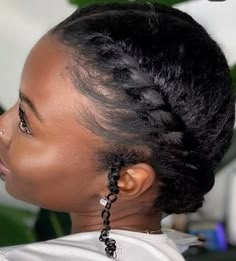 Flat Twist Crown Natural Hair, Jumbo Flat Twist Natural Hair, Low Tension Natural Hairstyles, Low Tension Protective Styles, Natural Hair Remedies, Natural Updo, Feed In Braids Hairstyles, Hair Guide