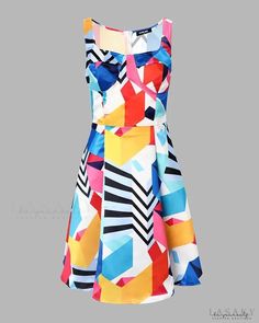 Lasaky - Summer dress with thick straps and all-over print Dress With Thick Straps, Derby Party, Chic Type, Sleeveless Long Dress, Long Dress Casual, All Over, Dress Size Chart, Above Knee, Olivia Mark