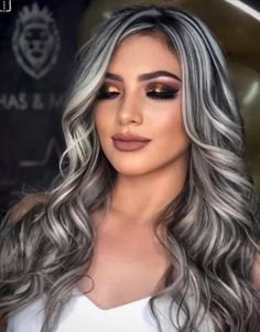 Dark Ombre, Summer Hair Highlights For Brunettes, Highlights Ombre, Grey Hair Inspiration, Highlights For Brunettes, Color Balayage, Summer Hair Highlights, Summer Balayage, Color For Brunettes