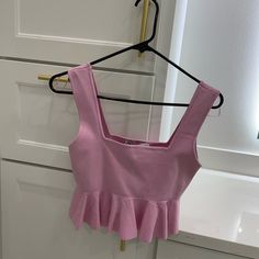 Zara Cropped Top With Peplum New With Tags Zara Pink Fitted Tank Top, Zara Fitted Pink Tank Top, Fitted Zara Pink Tank Top, Fitted Pink Zara Tank Top, Zara Pink Tank Top For Spring, Chic Pink Zara Tank Top, Pink Zara Top For Brunch, Zara Pink Tops For Brunch, Top With Peplum