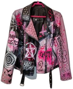 Custom Jackets Ideas, Upcycled Jackets Diy, Punk Jacket, Dark Queen, Pink Dark, Estilo Punk, Punk Outfits, Alt Fashion, Mode Inspo