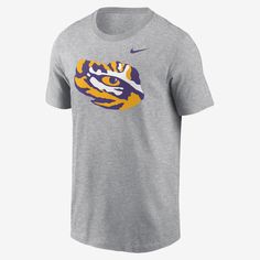 This Primetime Evergreen Alternate Logo T-Shirt helps you show loyalty to the LSU Tigers with bold graphics on the front. It’s made from soft cotton fabric for a comfortable feel on game day. Nike Gray Tops With Letter Print, Gray Team Name Tops For Fan Gear, Gray Logo Print Top For Fan Merchandise, Heather Grey Graphic Print Top For Fan Merchandise, Heather Grey Graphic Print Top For Fans, Nike Fan Apparel Tops In Athletic Heather, Gray Letter Print Tops For Fan Gear, Gray Casual T-shirt For Fans, Casual Gray T-shirt For Fans